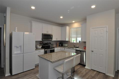 1717 T H Johnson Drive Taylor TX 76574