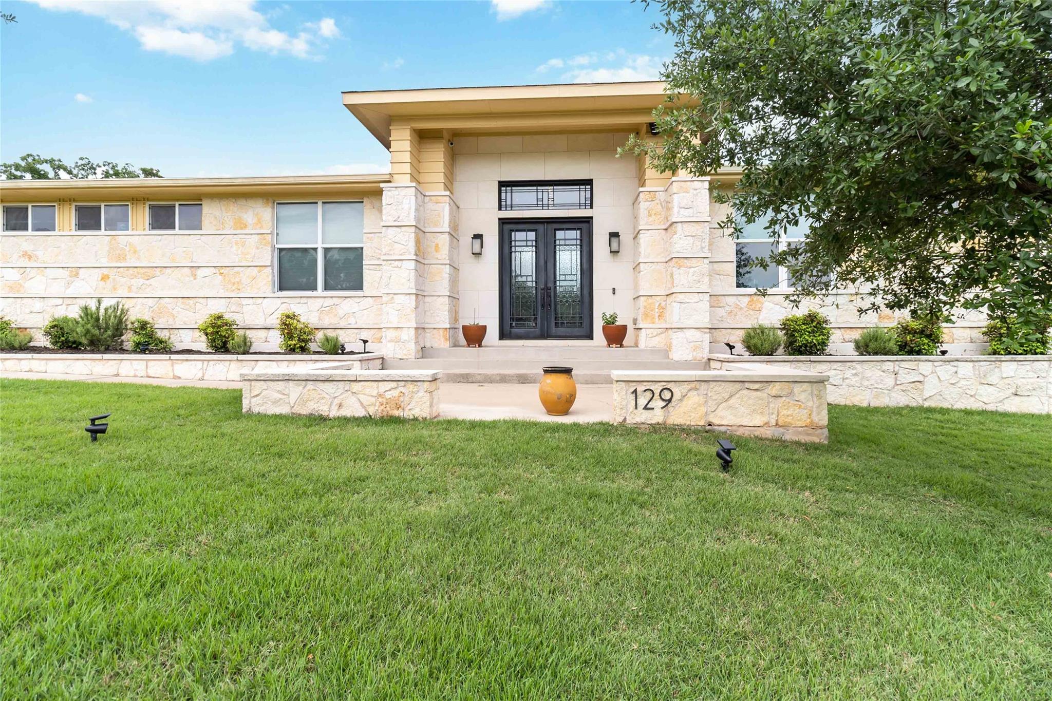 129 Powder Horn Road Bastrop TX 78602