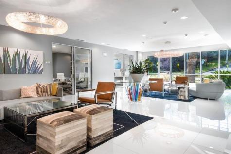 1900 Barton Springs Road Austin TX 78704