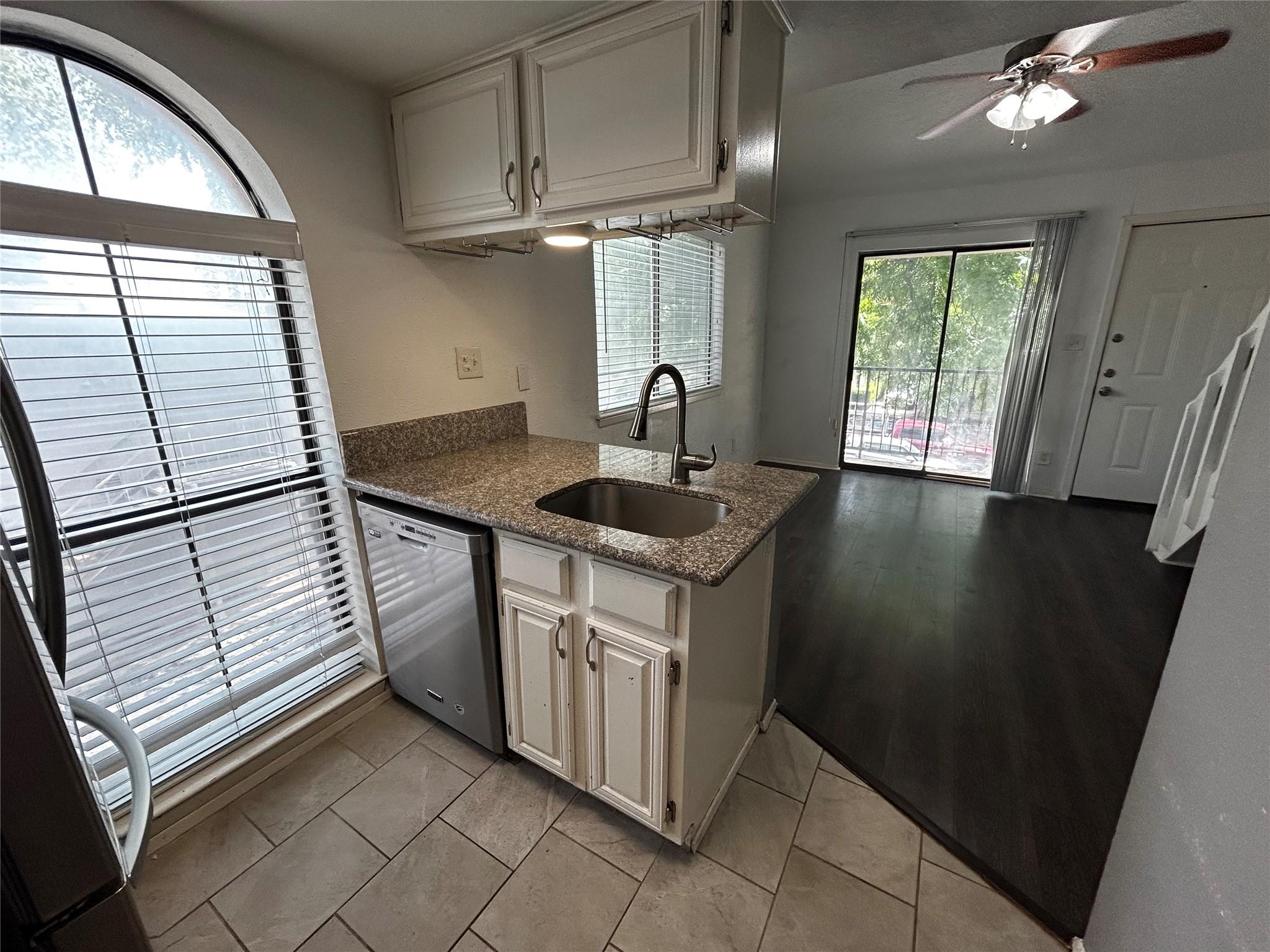 708 Graham Place Austin TX 78705