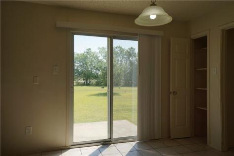 112 Creekside Drive Hutto TX 78634