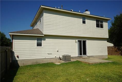 112 Creekside Drive Hutto TX 78634