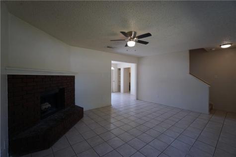 112 Creekside Drive Hutto TX 78634