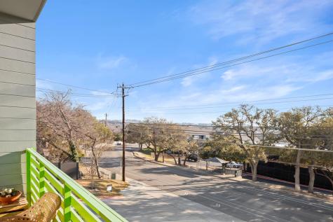 4004 Banister Lane Austin TX 78704