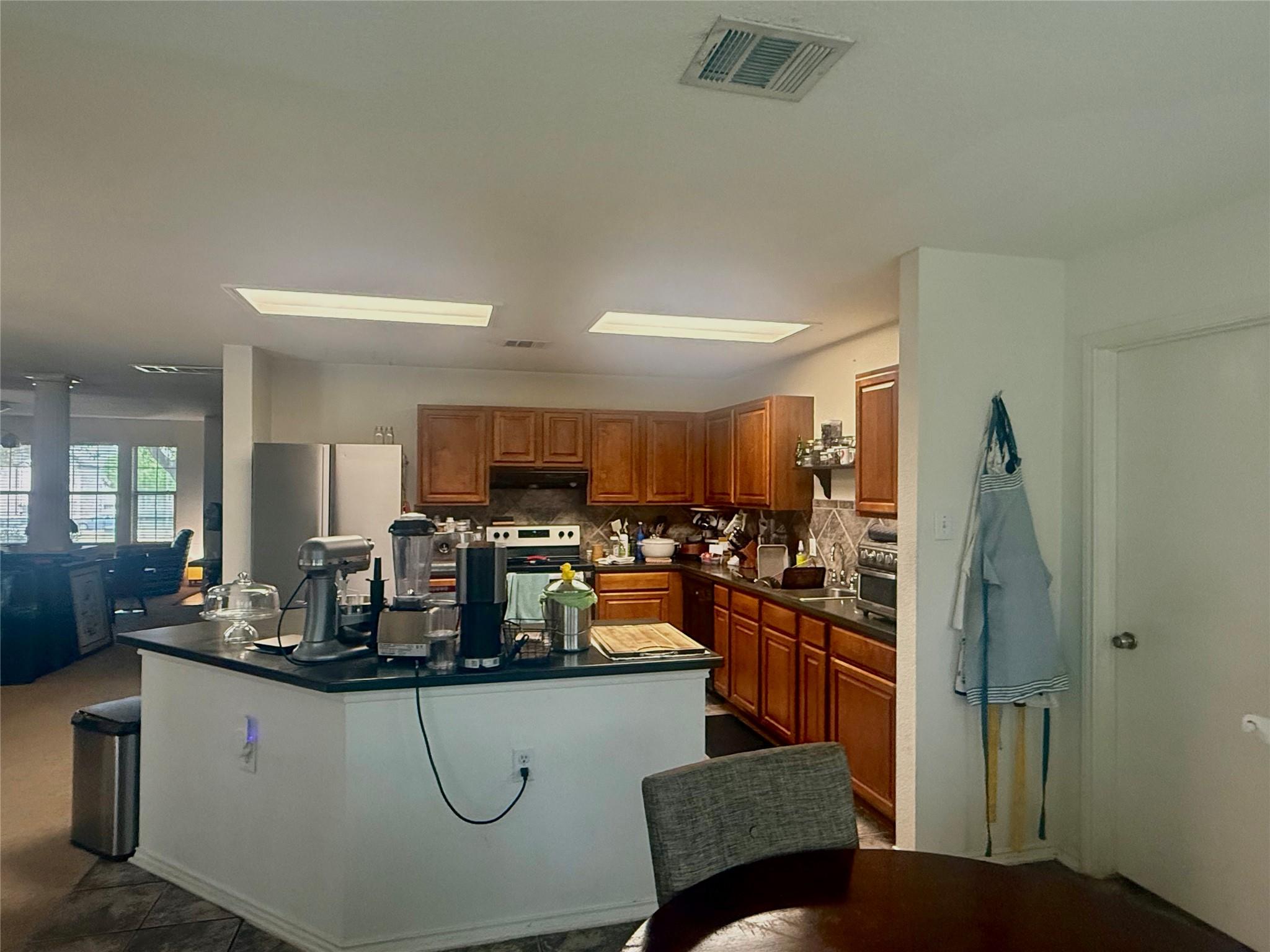 11104 Chatam Berry Lane Austin TX 78748
