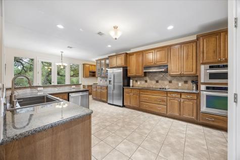 313 S Flamingo Drive Austin TX 78734