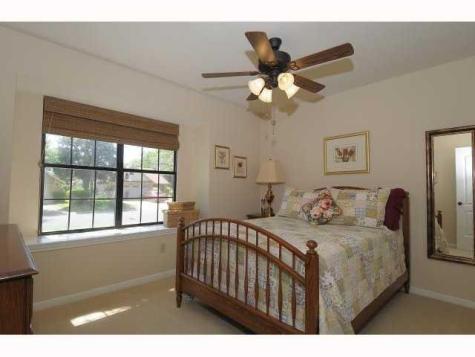 11810 Rain Forest Cove Austin TX 78759