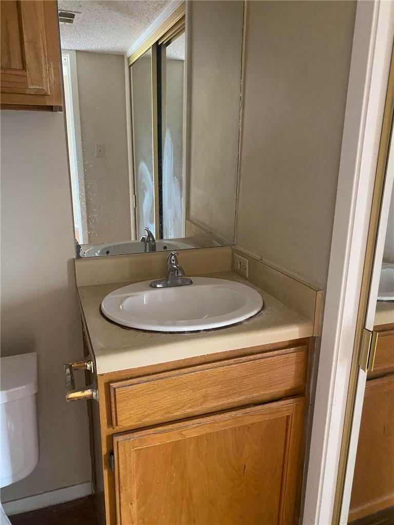 3115 Helms Street Austin TX 78705