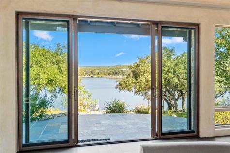 24736 Travis Lakeside Drive Spicewood TX 78669