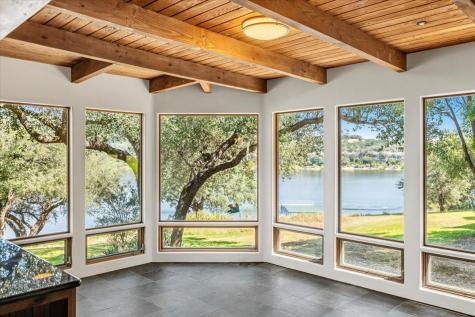 24736 Travis Lakeside Drive Spicewood TX 78669
