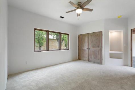 24736 Travis Lakeside Drive Spicewood TX 78669