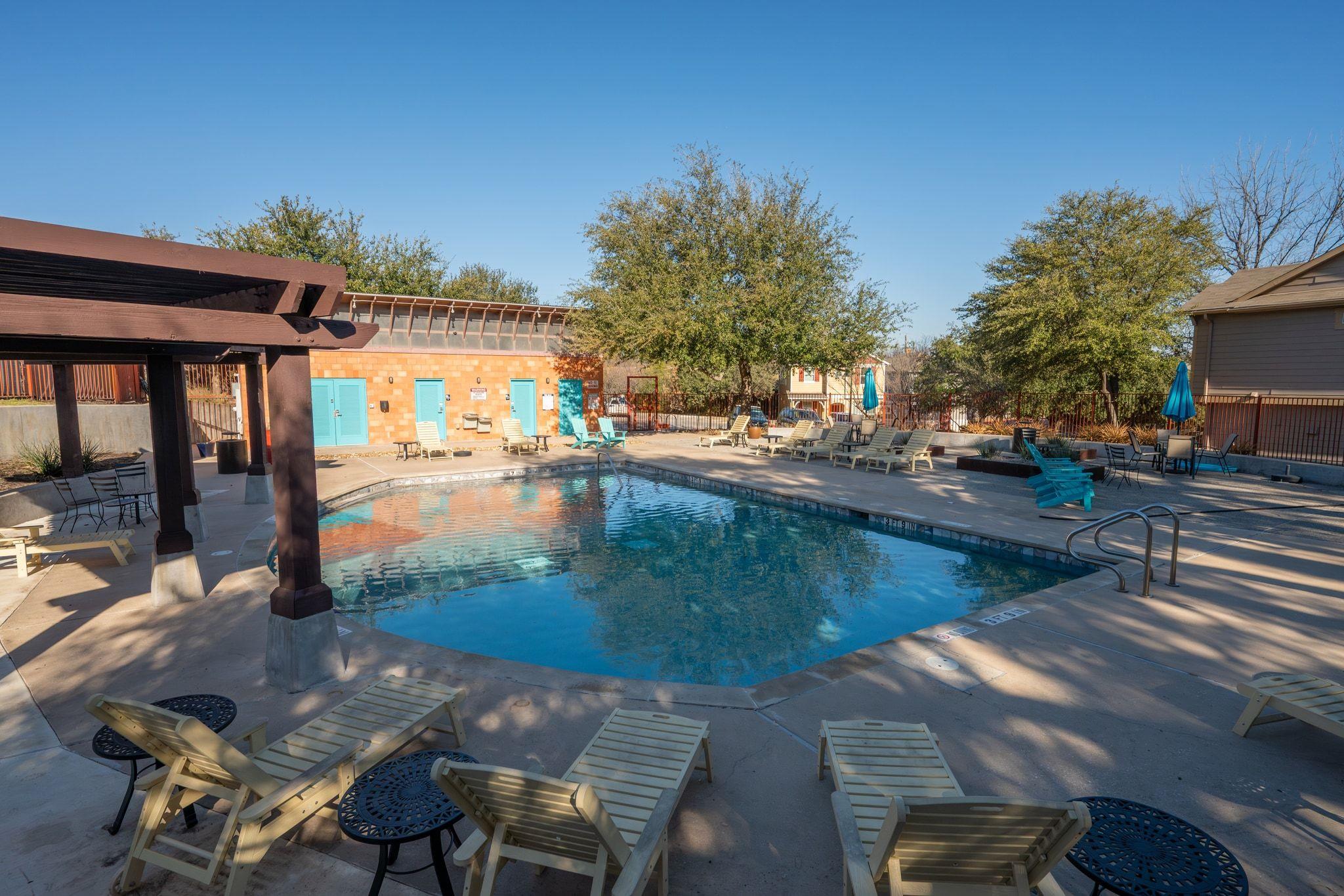 2905 Saville Loop Austin TX 78741
