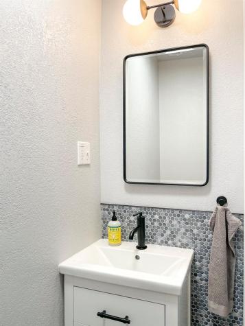2013 Tillotson Avenue Austin TX 78702