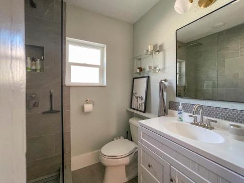 2013 Tillotson Avenue Austin TX 78702