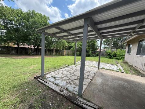 1109 Village Green Drive Austin TX 78753