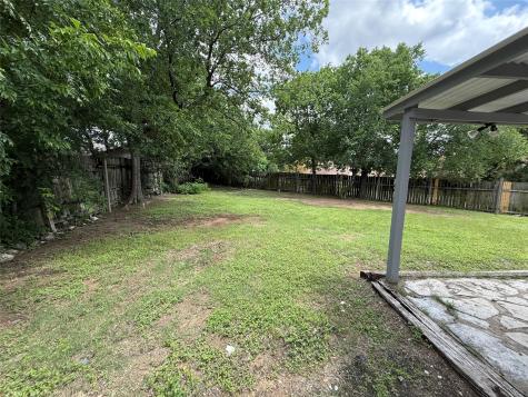 1109 Village Green Drive Austin TX 78753