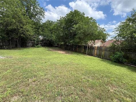 1109 Village Green Drive Austin TX 78753