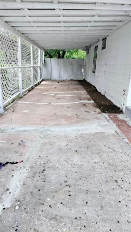 101 S Lockhart Street Manor TX 78653