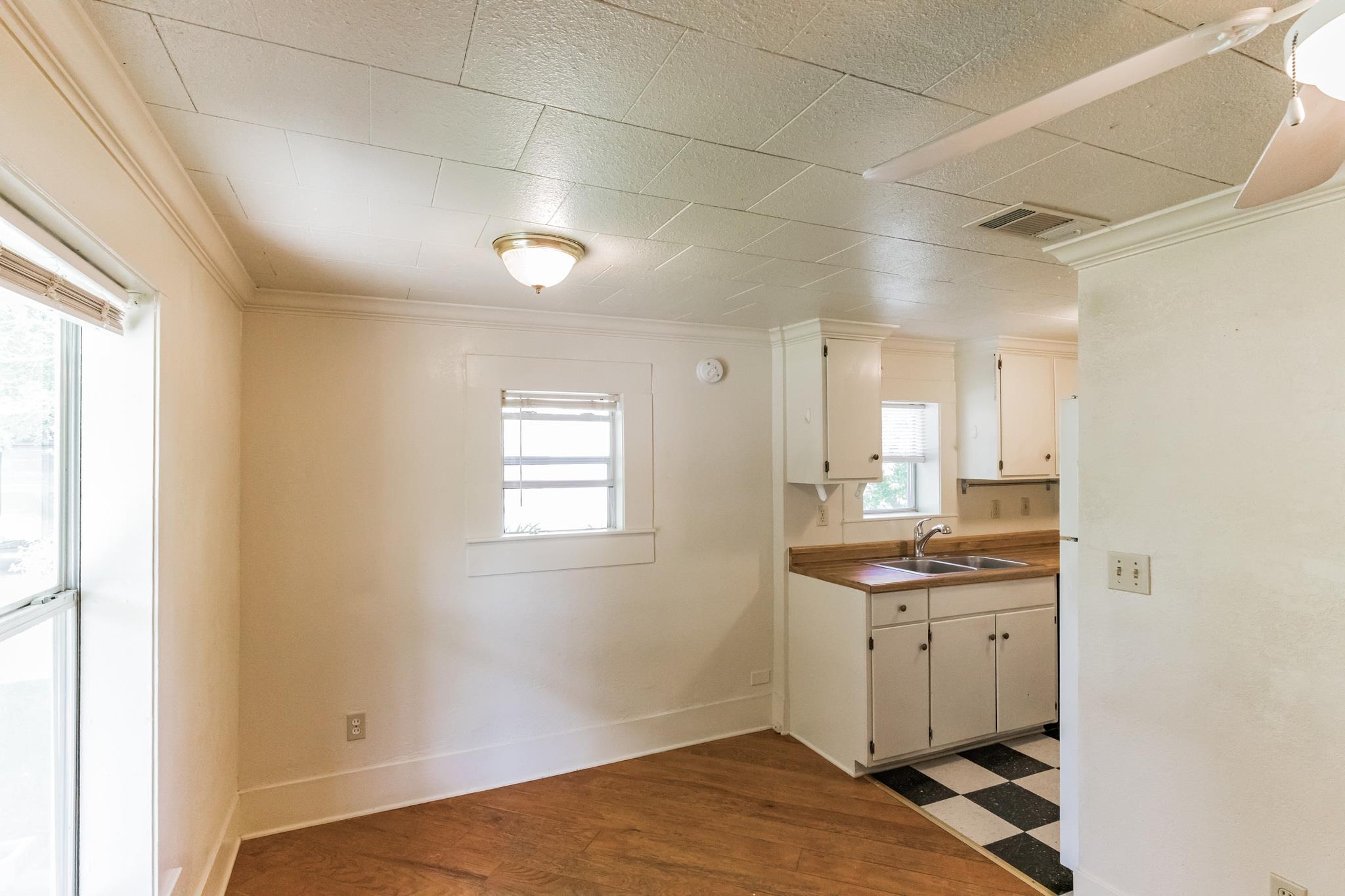 501 E 4th Street Georgetown TX 78626