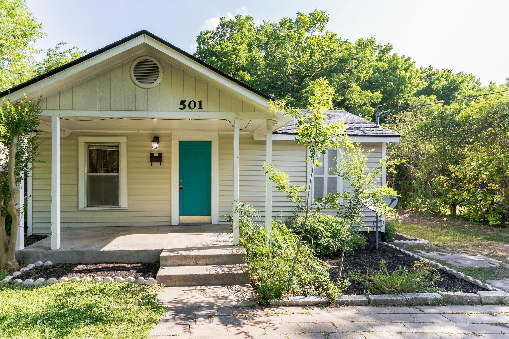501 E 4th Street Georgetown TX 78626