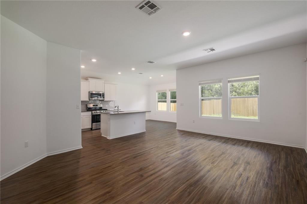 10724 Steinbeck Drive Austin TX 78747