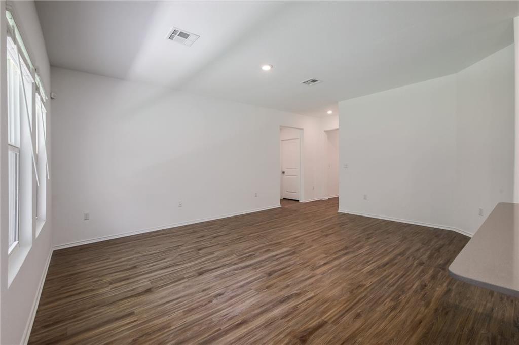 10724 Steinbeck Drive Austin TX 78747