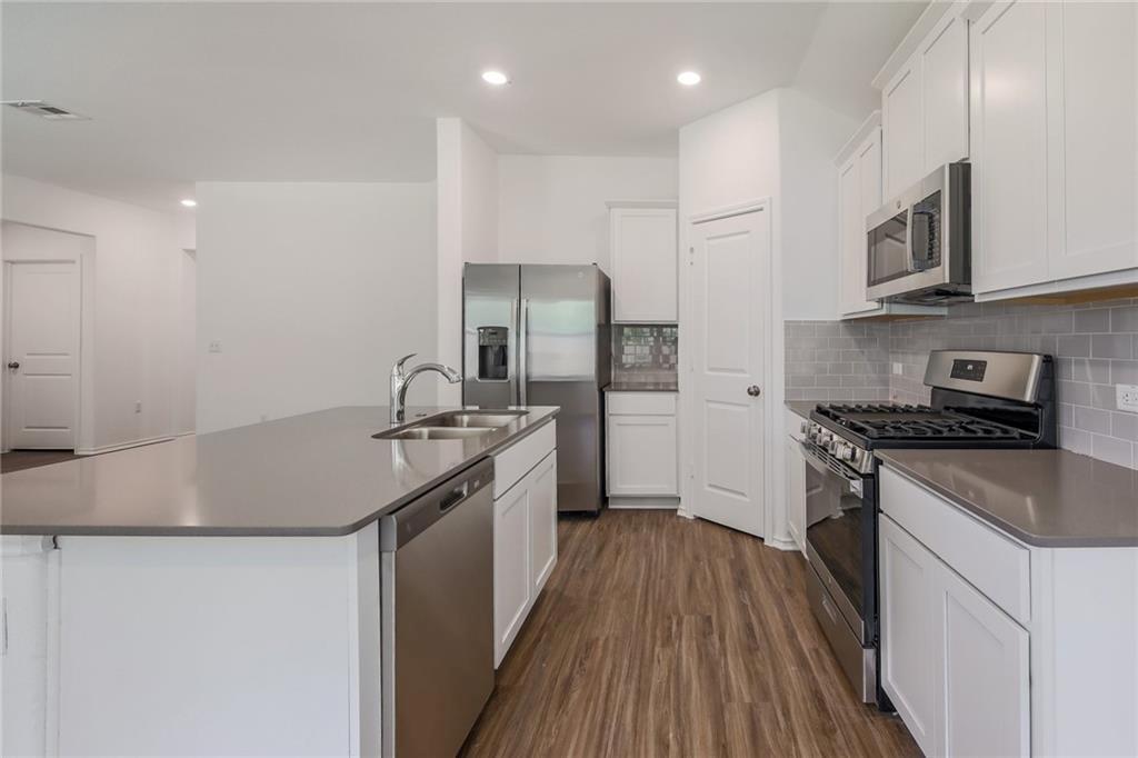 10724 Steinbeck Drive Austin TX 78747