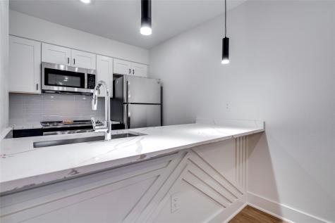 704 W 21 Street Austin TX 78705