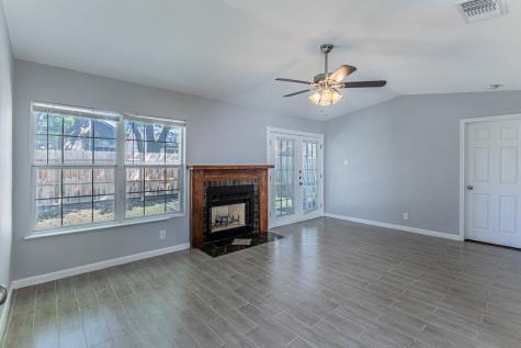 9411 Valley Moss San Antonio TX 78250