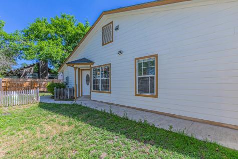 9411 Valley Moss San Antonio TX 78250