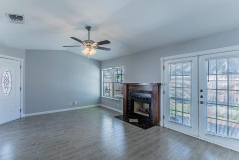 9411 Valley Moss San Antonio TX 78250