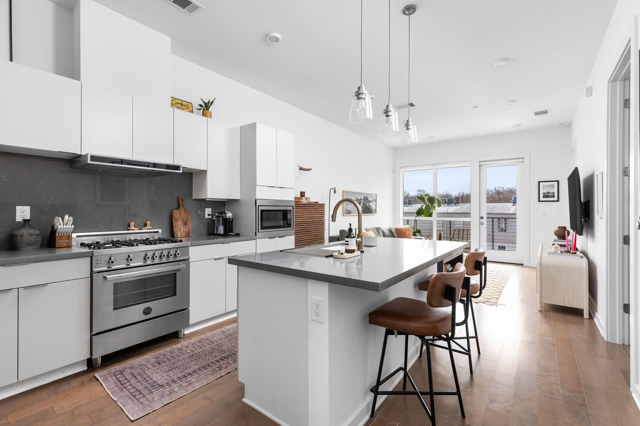 207 W Johanna Street Austin TX 78704