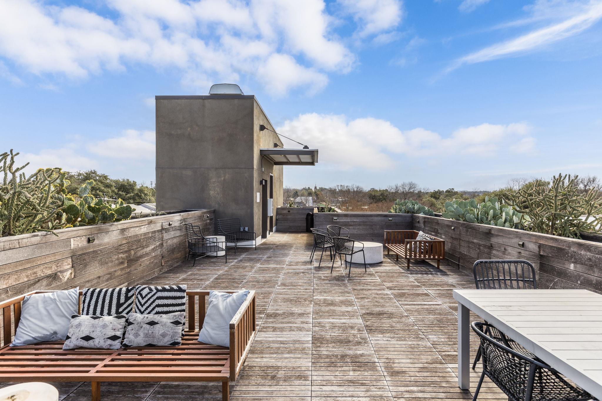 207 W Johanna Street Austin TX 78704