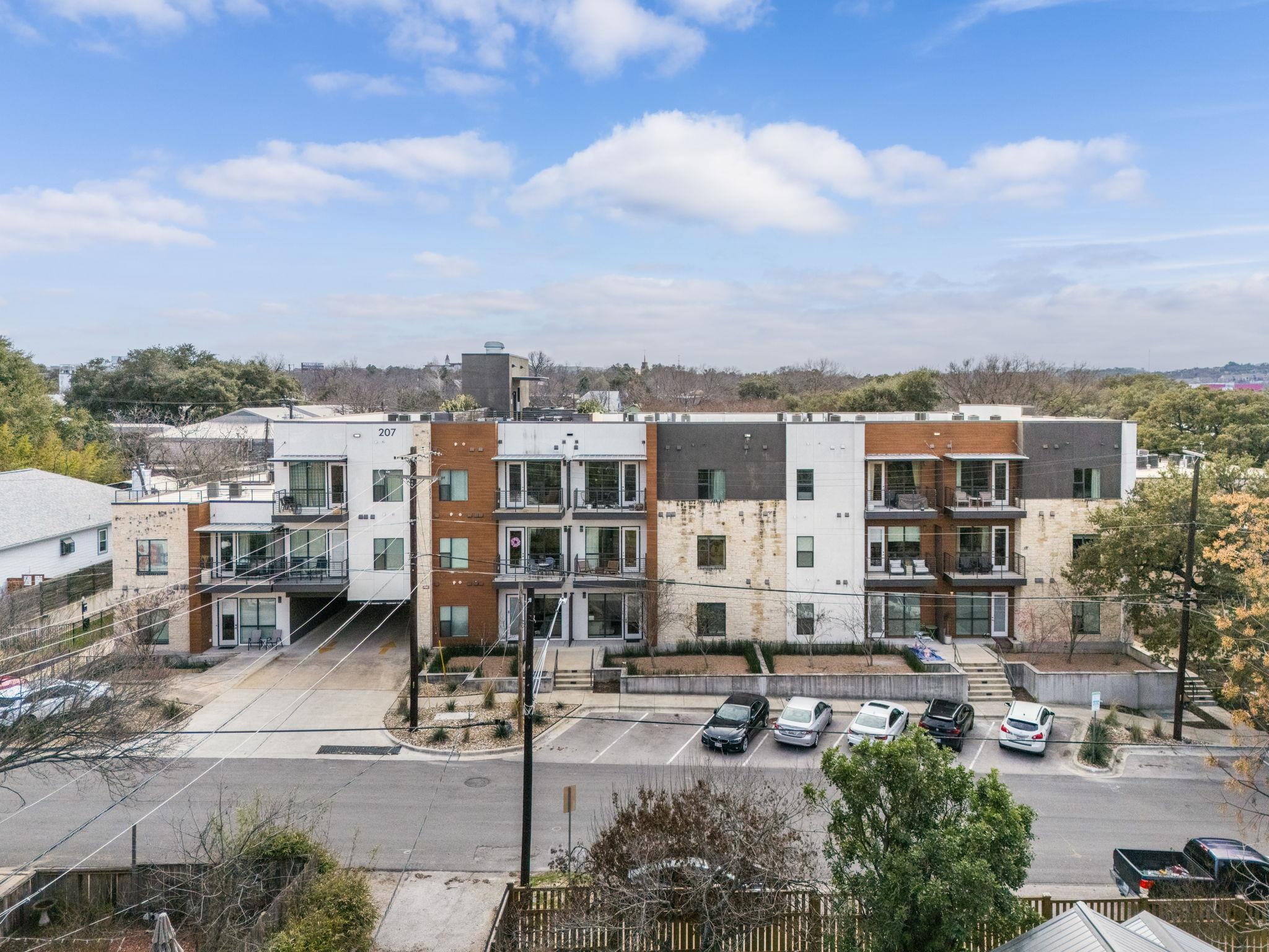 207 W Johanna Street Austin TX 78704