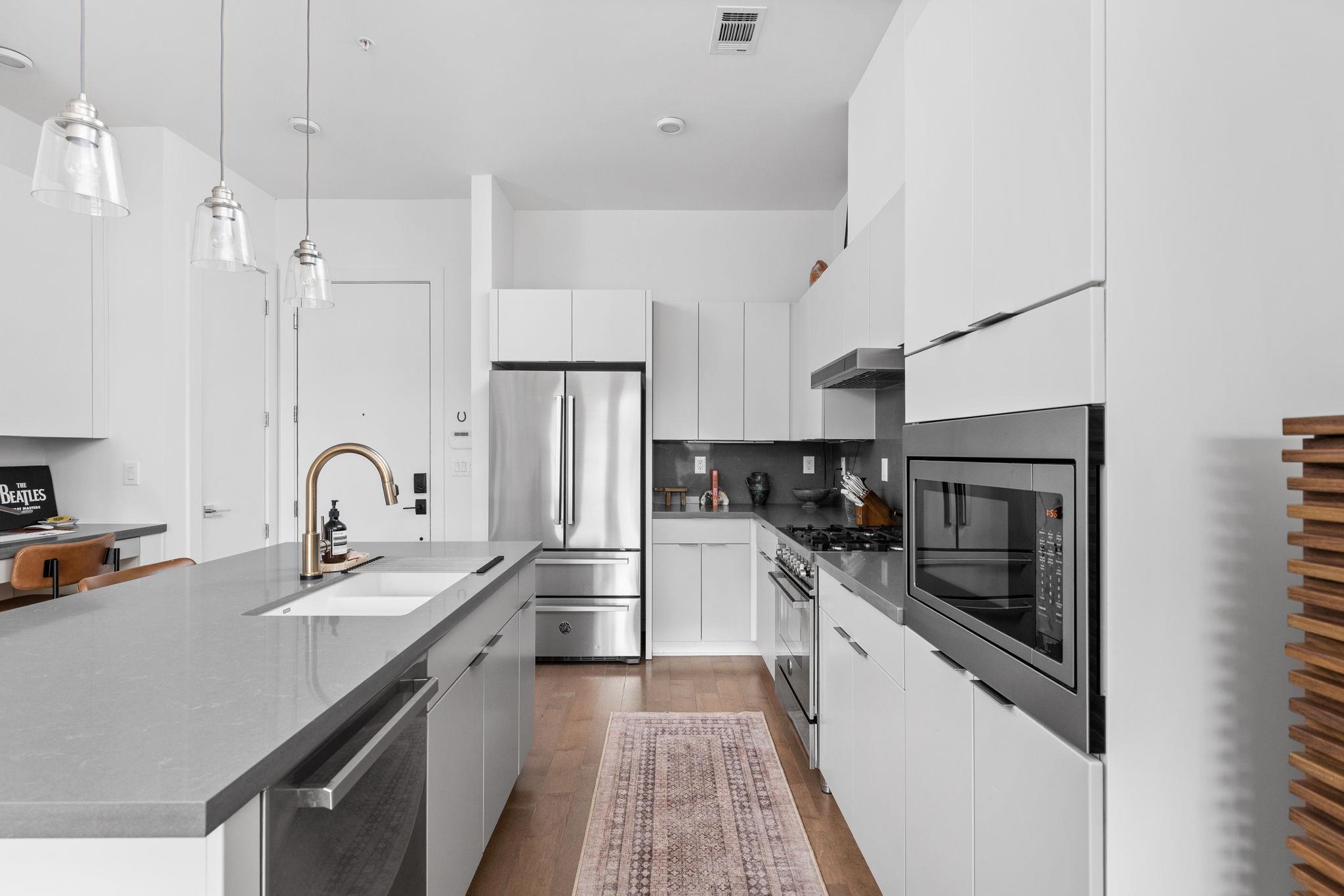 207 W Johanna Street Austin TX 78704