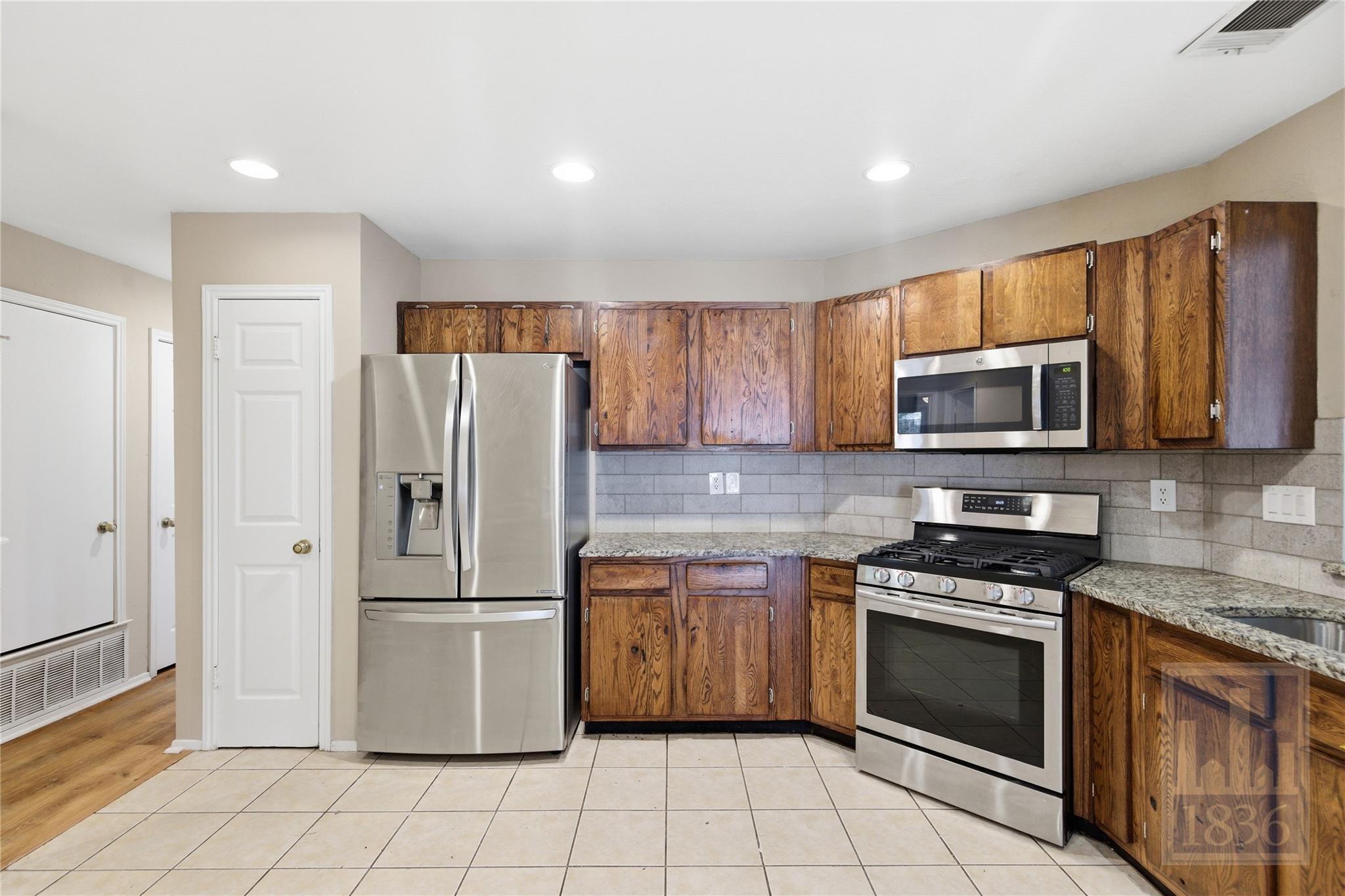 2616 Chowan Cove Round Rock TX 78681