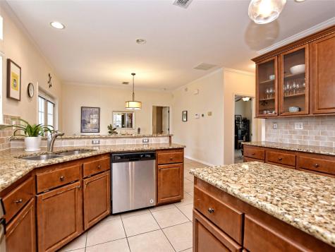 1011 Cherico Street Austin TX 78702