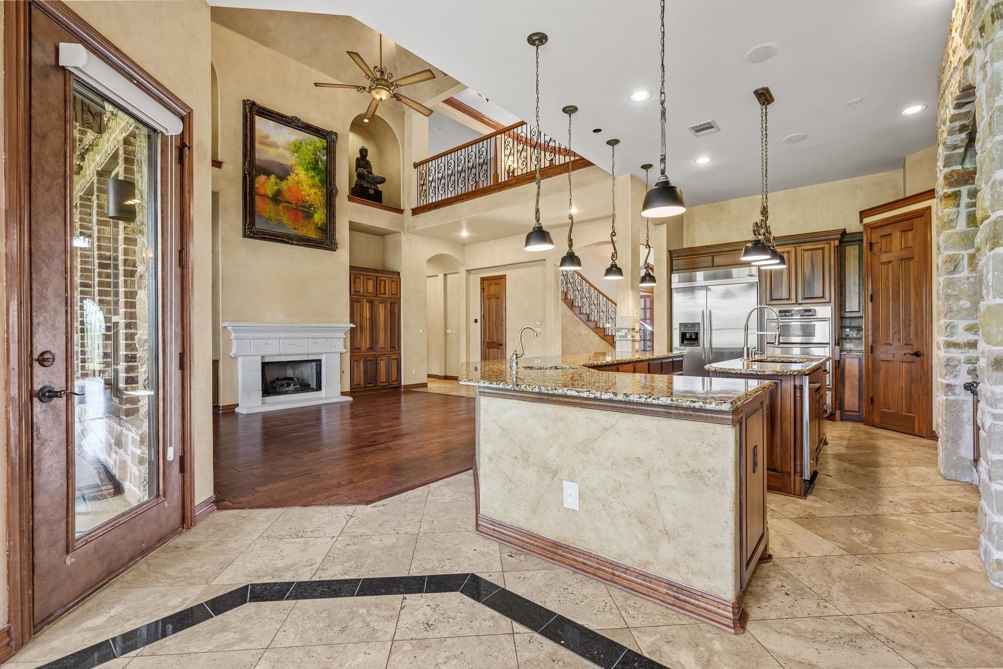 4008 Sugarloaf Drive Austin TX 78738