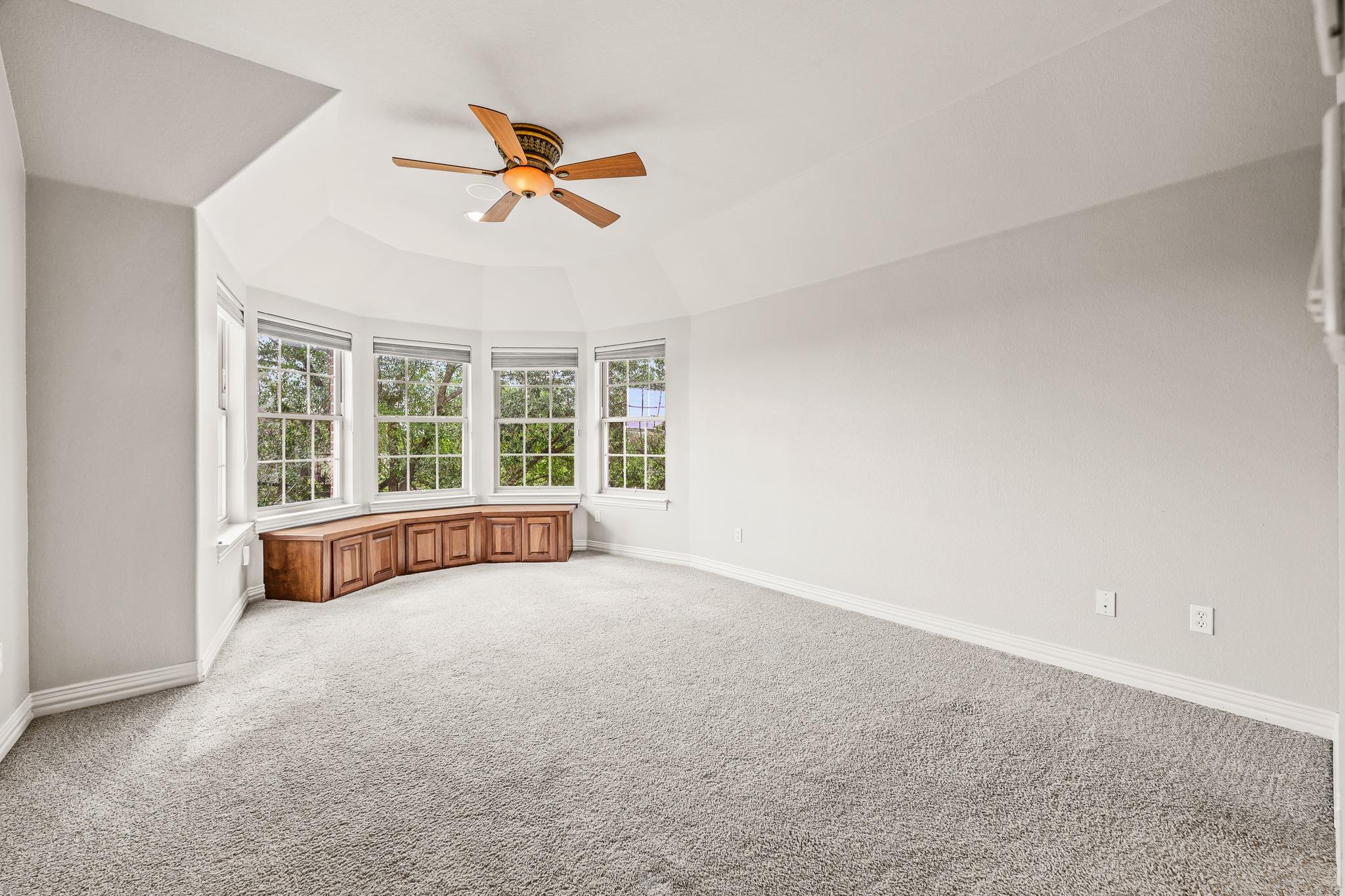 4008 Sugarloaf Drive Austin TX 78738