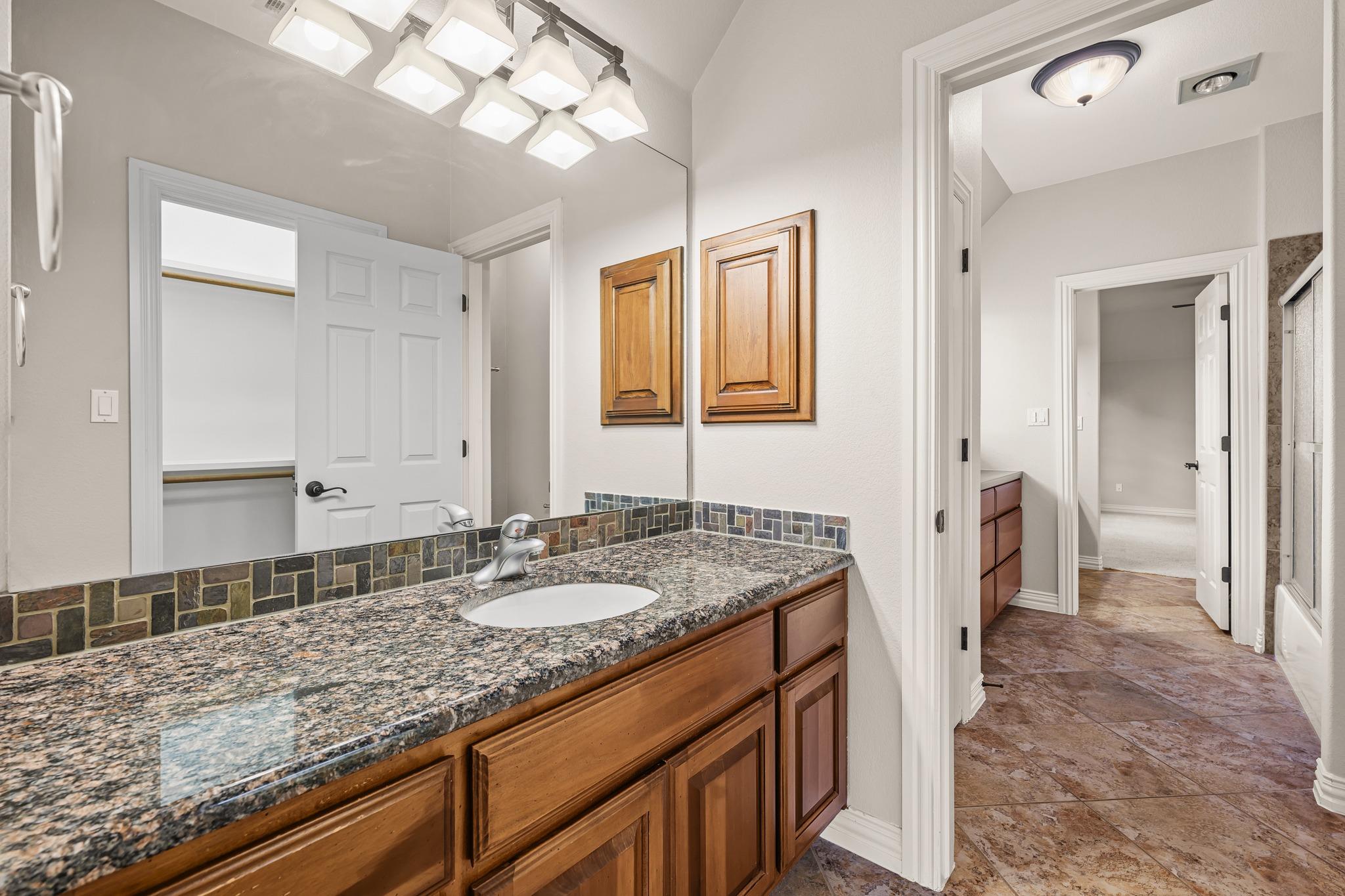 4008 Sugarloaf Drive Austin TX 78738
