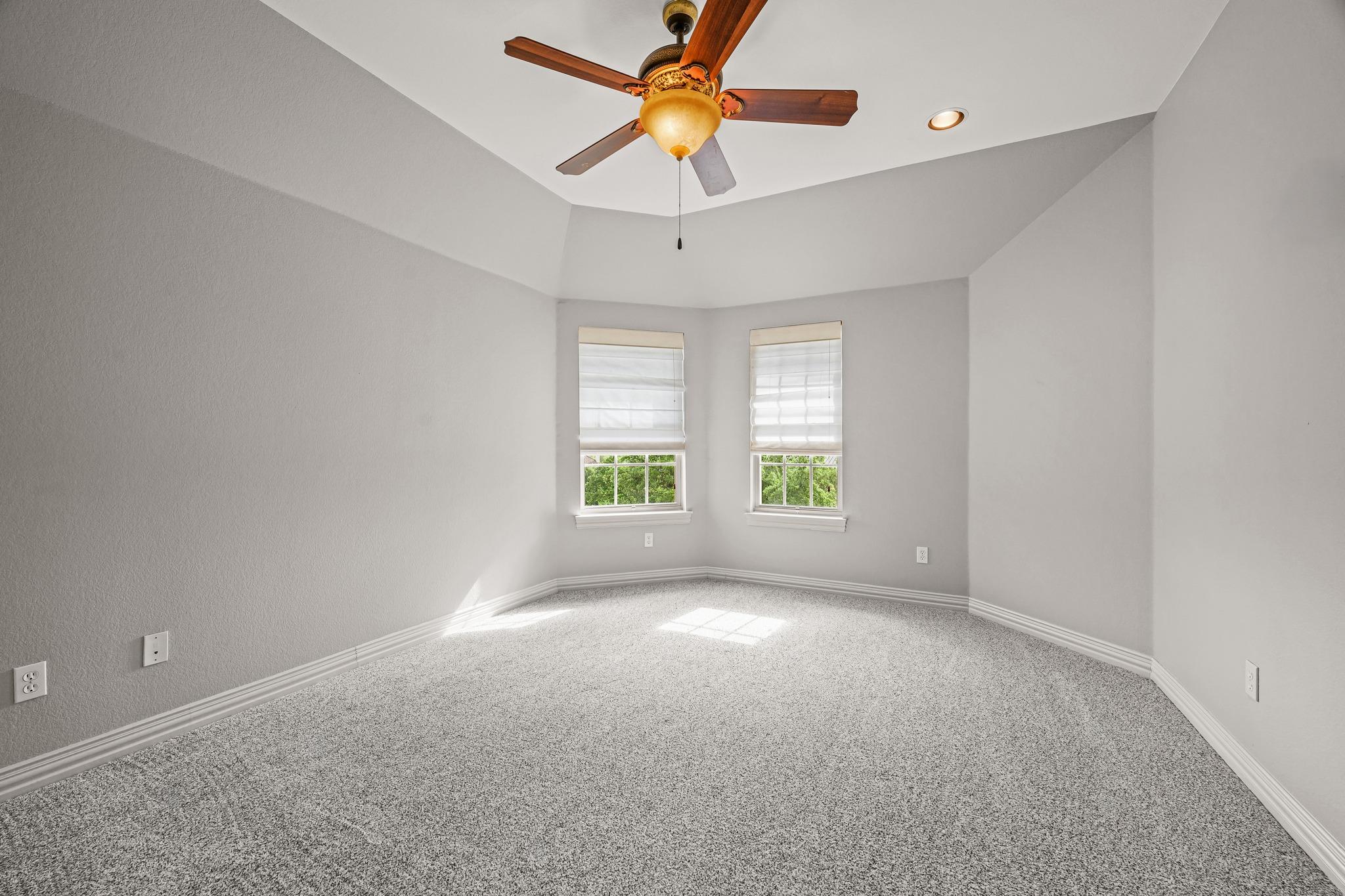 4008 Sugarloaf Drive Austin TX 78738