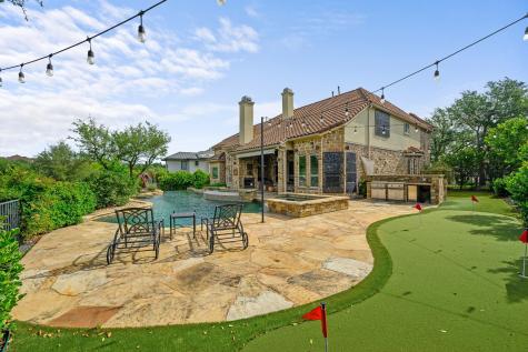 4008 Sugarloaf Drive Austin TX 78738