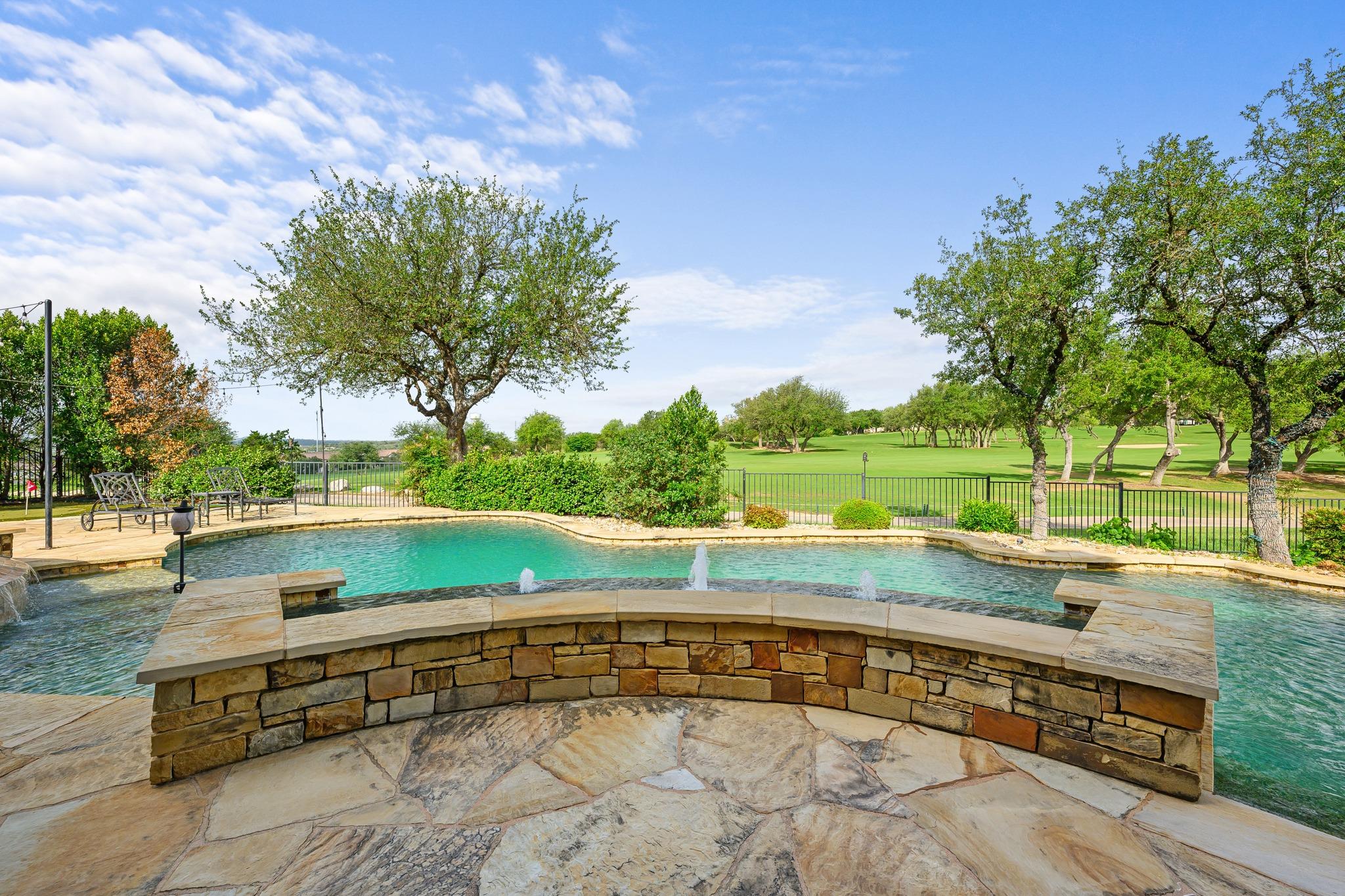 4008 Sugarloaf Drive Austin TX 78738