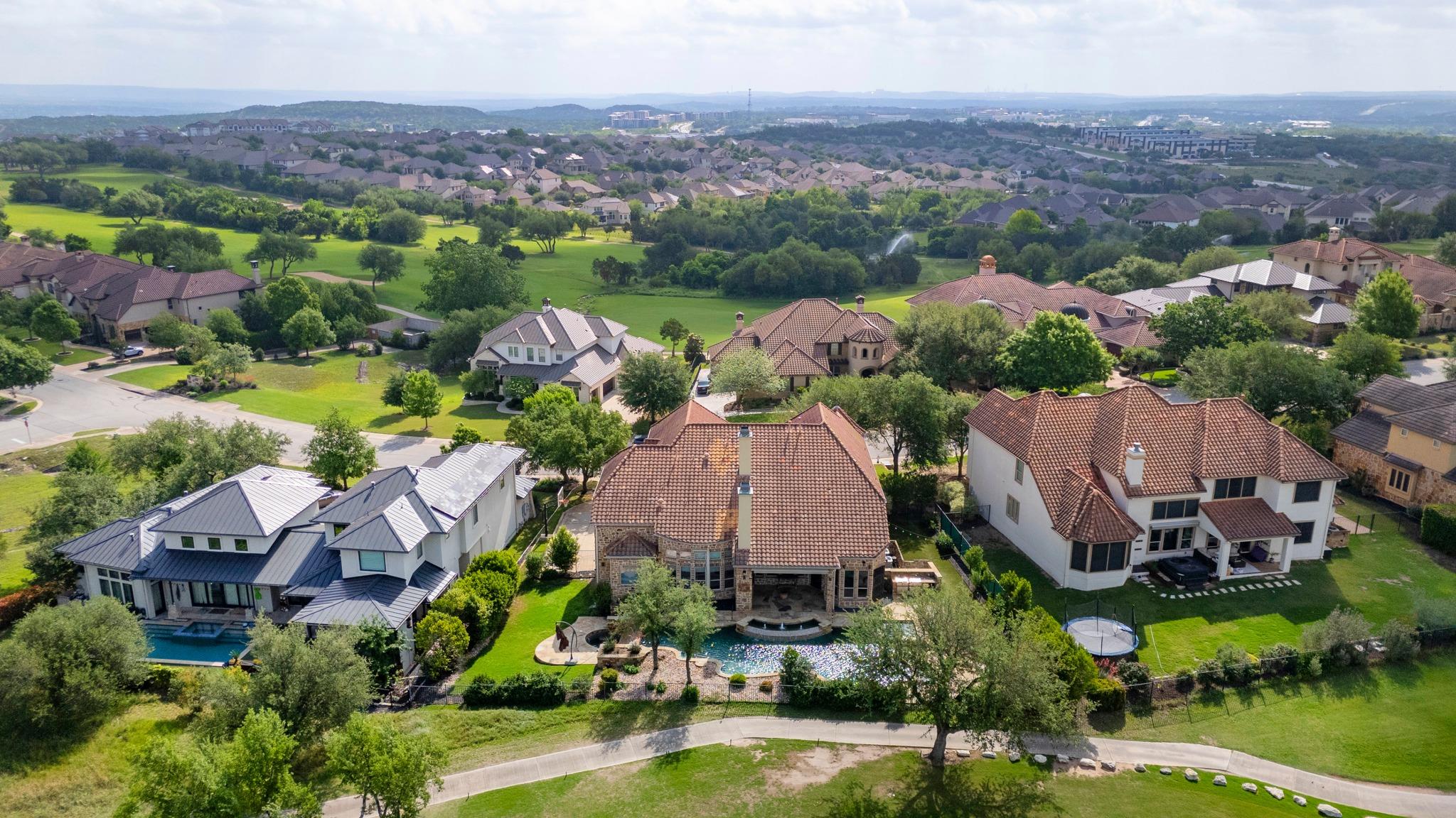 4008 Sugarloaf Drive Austin TX 78738