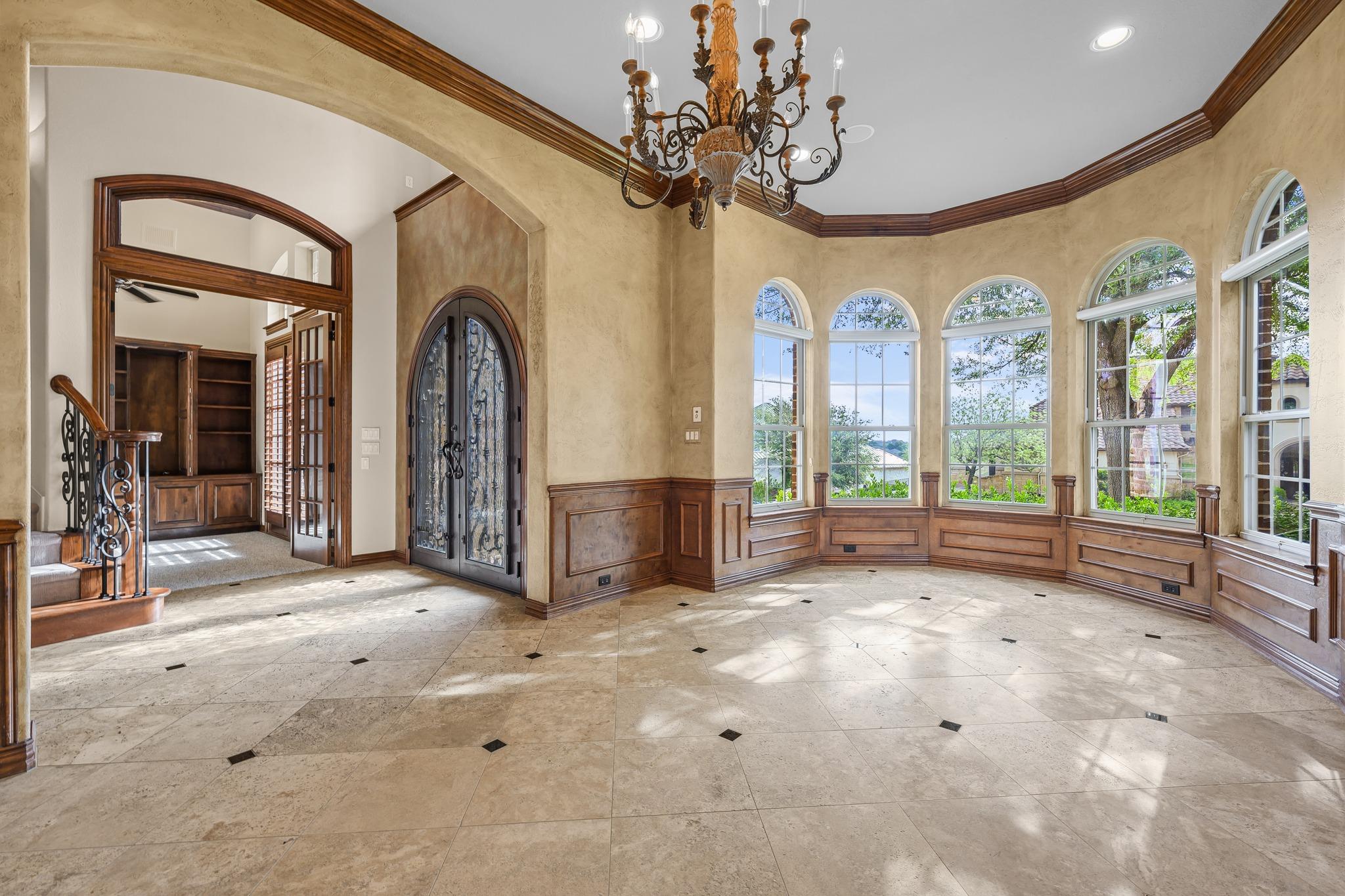 4008 Sugarloaf Drive Austin TX 78738
