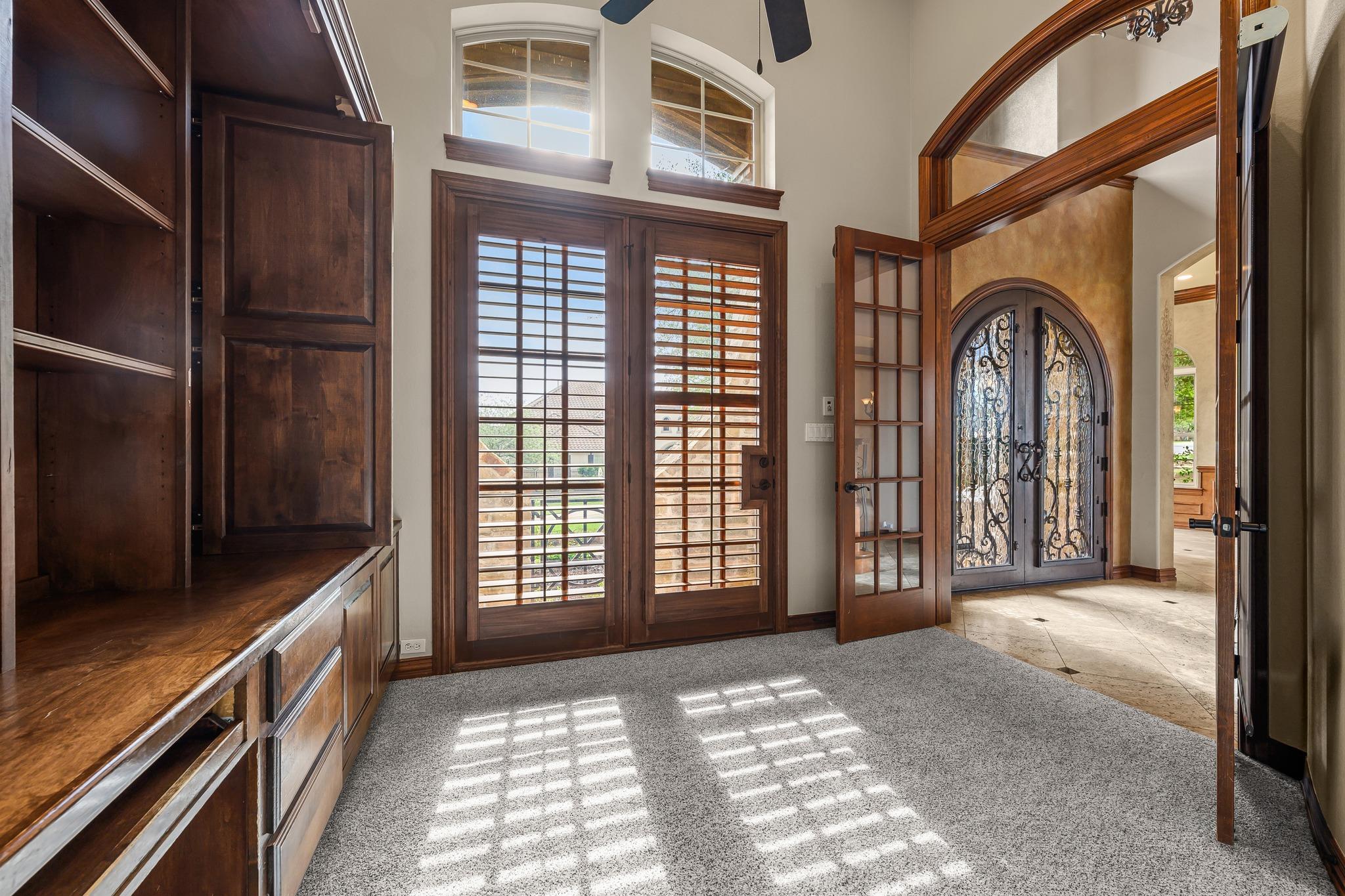 4008 Sugarloaf Drive Austin TX 78738