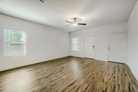7001 Tonka Lane Austin TX 78744