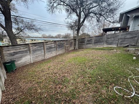 2708 Oak Springs Drive Austin TX 78702