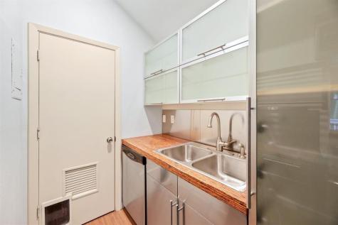 1110 W 22nd Street Austin TX 78705