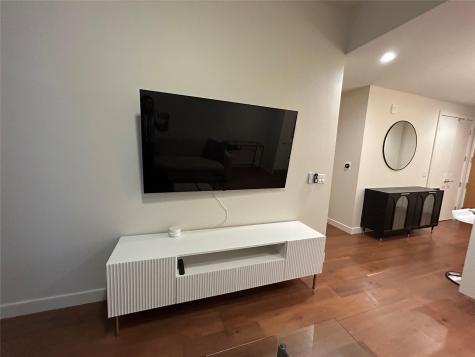 44 East Avenue Austin TX 78701